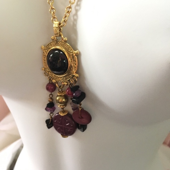 Necklace Long Gold Dangle - Picture 4 of 5